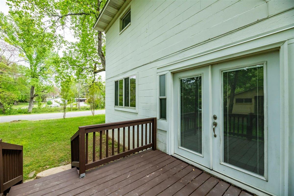 100 Park Lane Oak Ridge, TN 37830 - Photo 26 of 29 28-100-Park-Ln-Oak-Ridge-TN-31