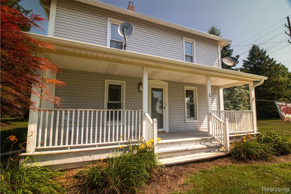 749 East Newburg Road Carleton, MI 48117 - Photo 5 of 43