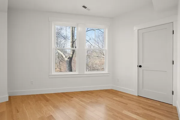 $950,000 | 6 Dellmore Road, Unit 3, Jamaica Plain, MA 02130