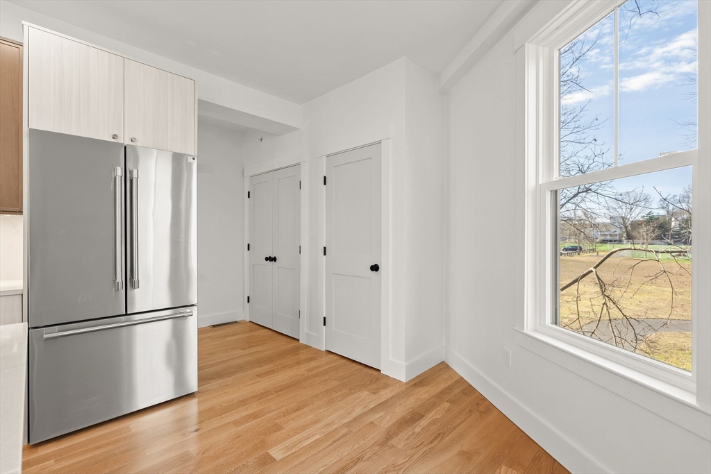 6 Dellmore Road, Unit 3 Jamaica Plain, MA 02130 - Photo 8 of 35