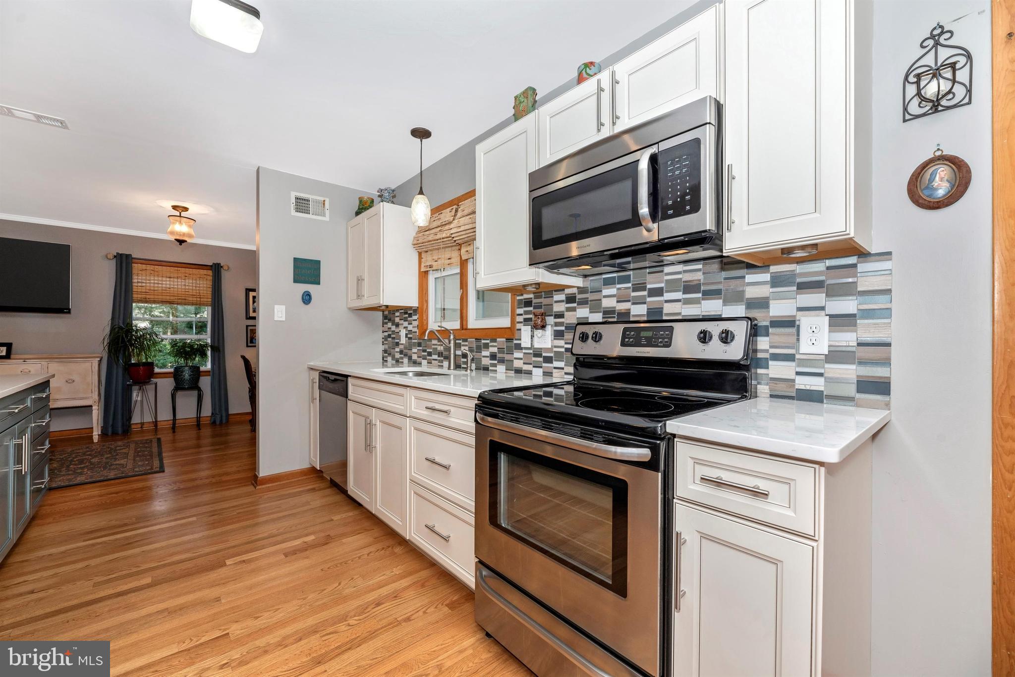 1 Lombardy Drive Middletown, MD 21769 - Photo 7 of 82