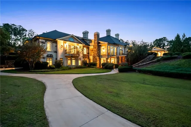 $6,000,000 | 811 Hawks Nest Court, Ball Ground, GA 30107