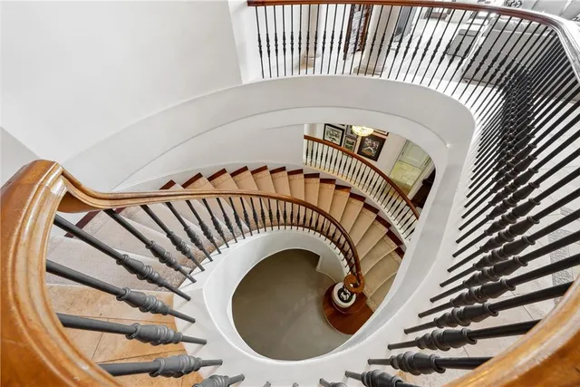 $6,000,000 | 811 Hawks Nest Court, Ball Ground, GA 30107