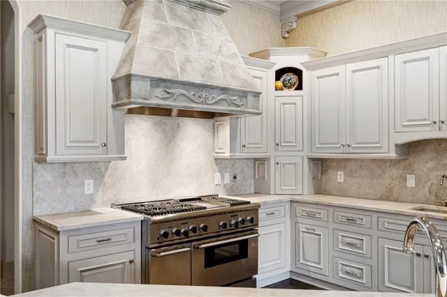 $6,000,000 | 811 Hawks Nest Court, Ball Ground, GA 30107