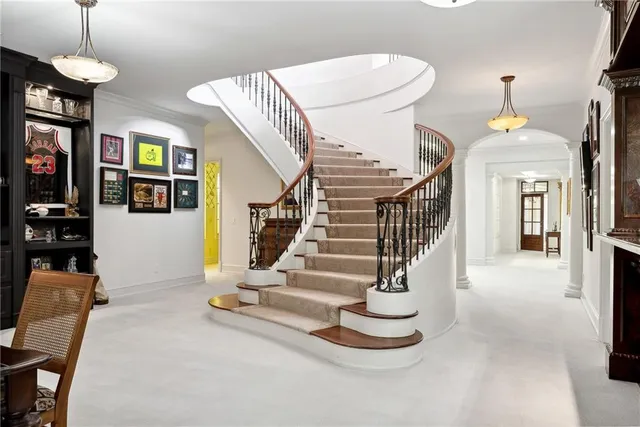 $6,000,000 | 811 Hawks Nest Court, Ball Ground, GA 30107