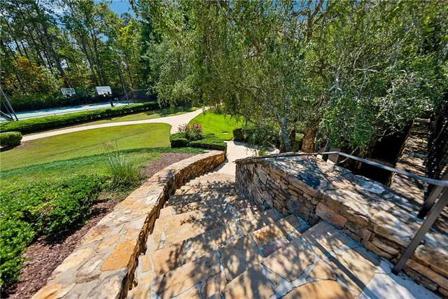 $6,000,000 | 811 Hawks Nest Court, Ball Ground, GA 30107