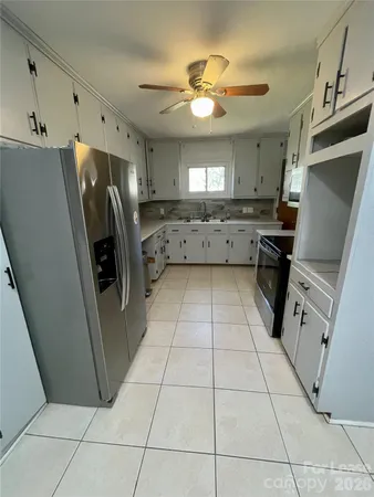 $1,750 | 7125 Pence Road, Charlotte, NC 28215