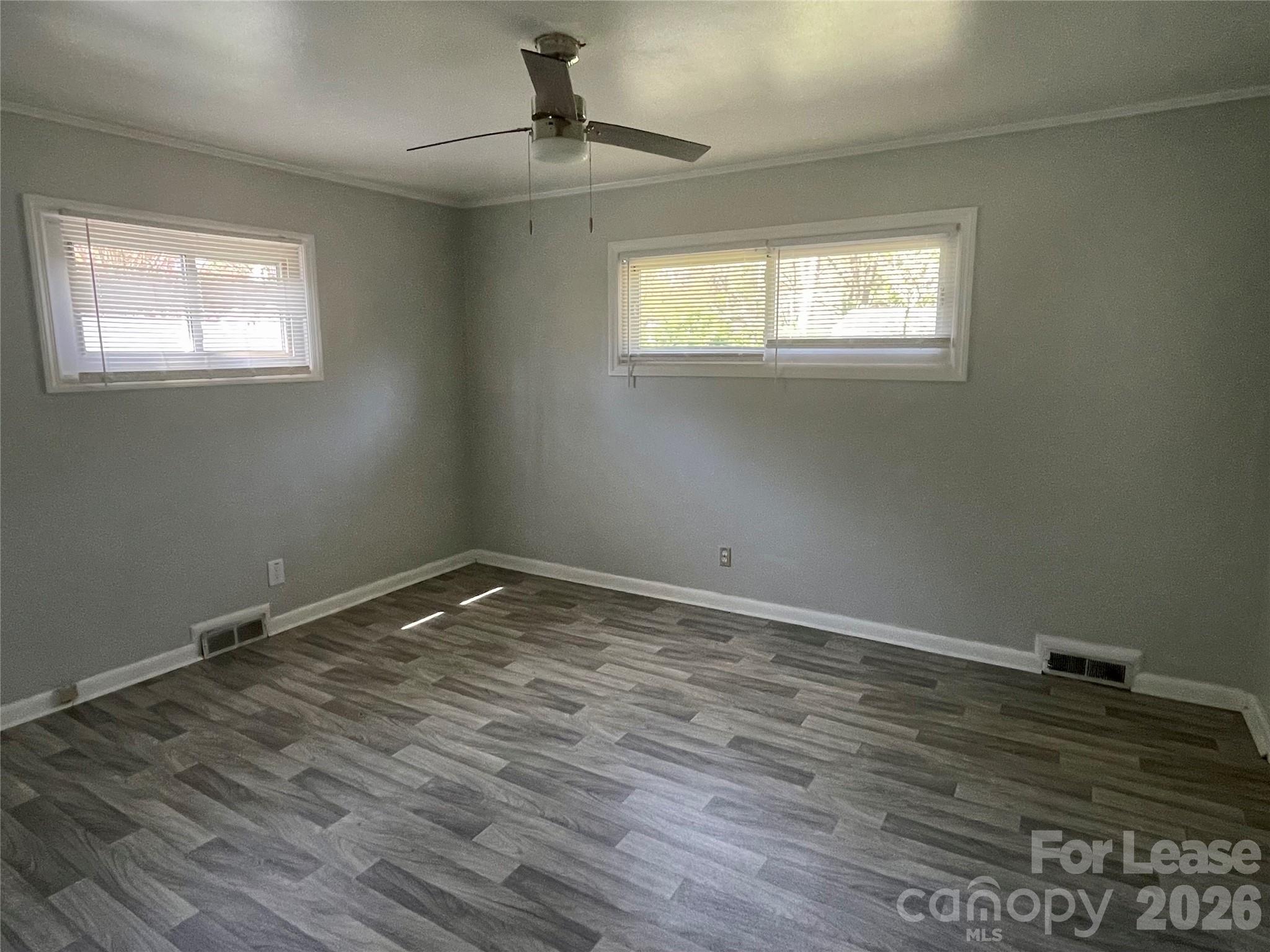 7125 Pence Road Charlotte, NC 28215 - Photo 6 of 12