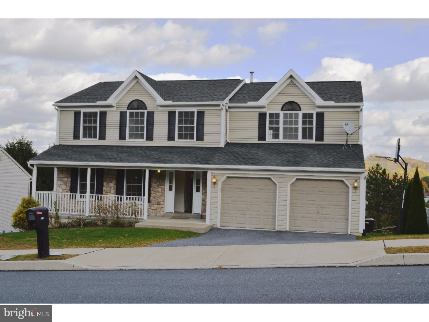 208 Longview Drive Sinking Spring, PA 19608 - Photo 2 of 23 Gallery Image 2