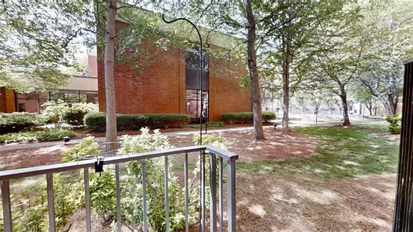 $2,448 | 300 Johnson Ferry Road, Unit A112, Atlanta, GA 30328