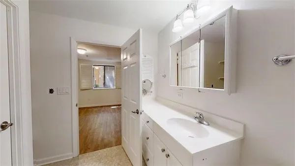 $2,448 | 300 Johnson Ferry Road, Unit A112, Atlanta, GA 30328