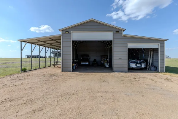 $595,000 | 4846 County Road 327, Granger, TX 76530