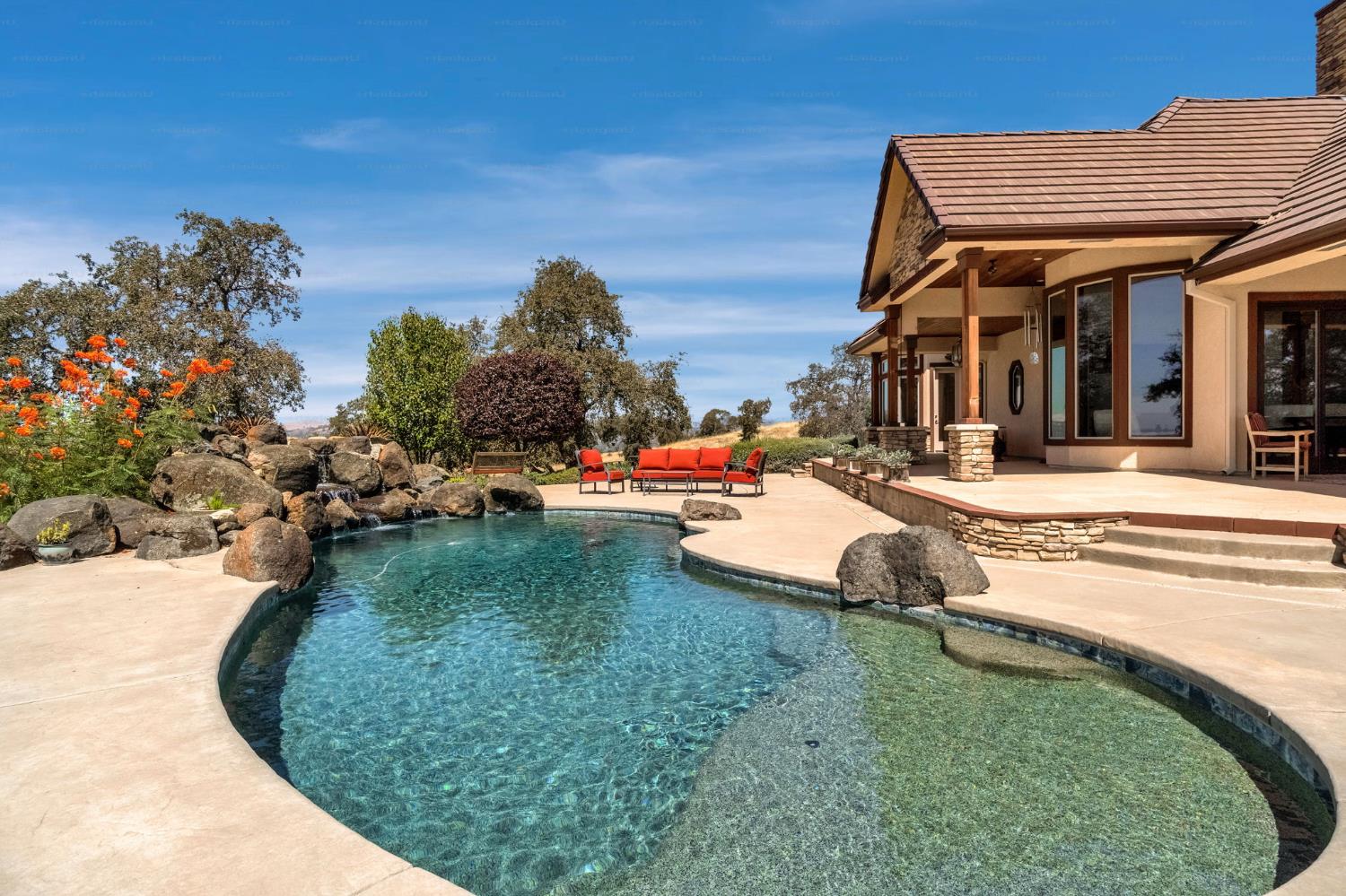 34310 Barn Owl Road Raymond, CA 93653 - Photo 9 of 67 Gallery Image 9