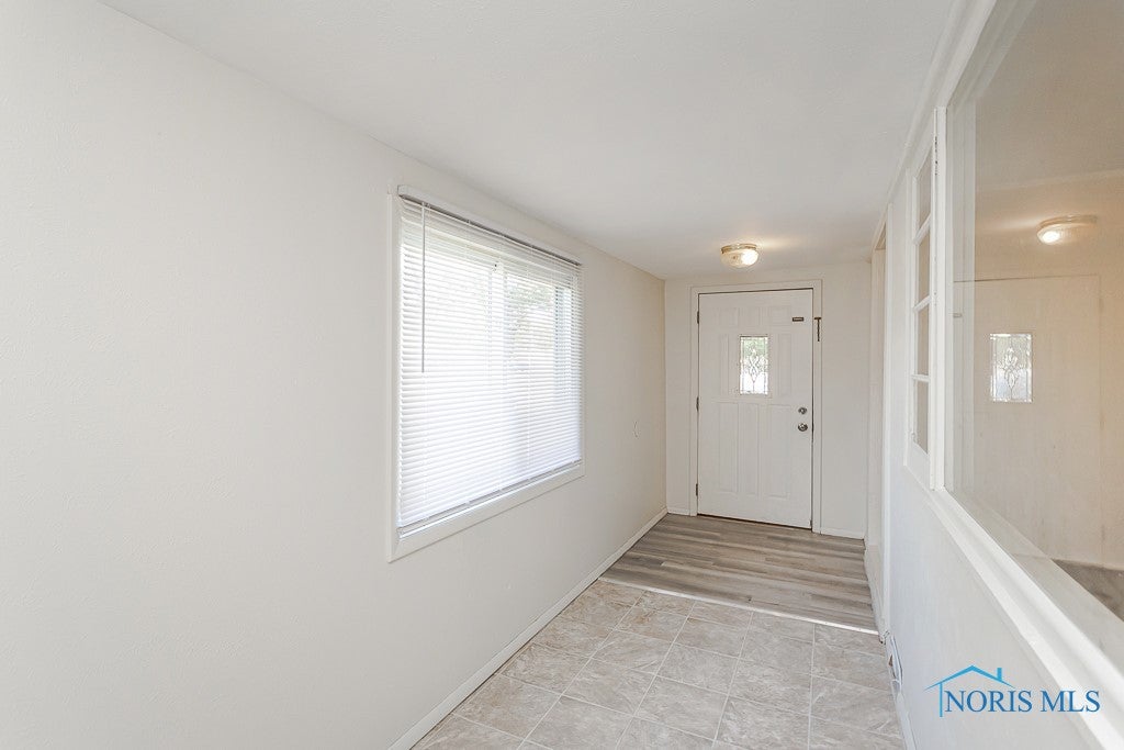 6034 Bay Shore Road Oregon, OH 43616 - Photo 13 of 35 Gallery Image 13