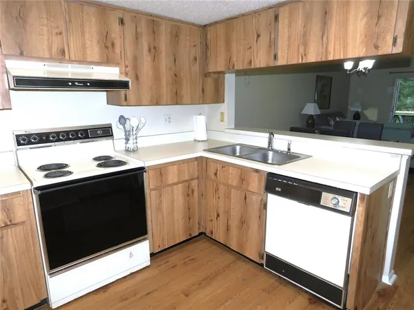 $165,000 | 105 Palmetto Court, Oldsmar, FL 34677
