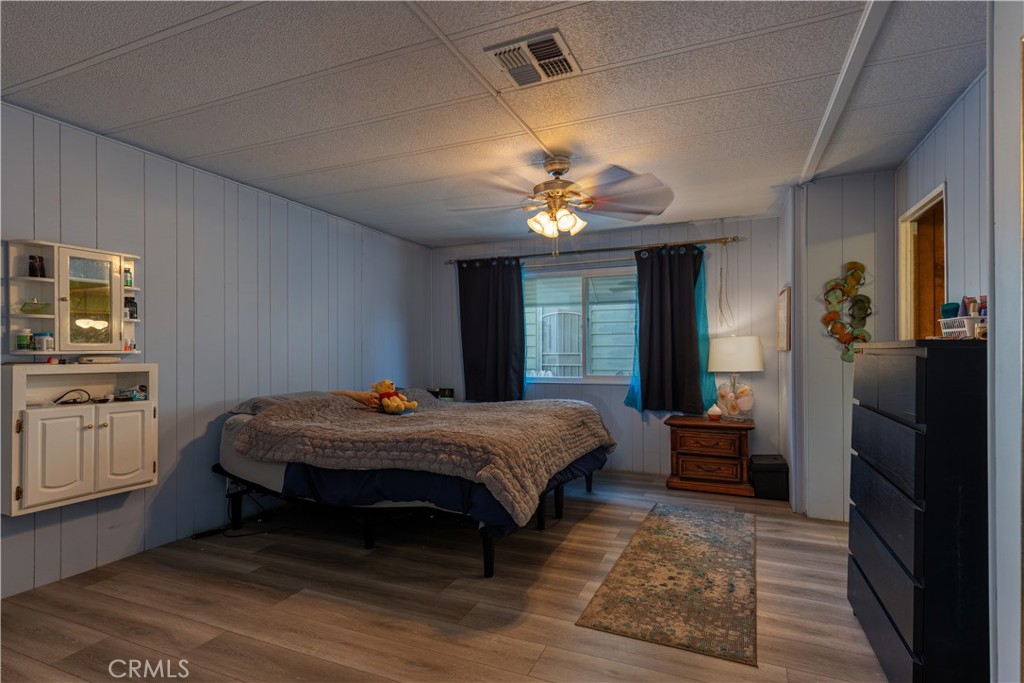 33441 Windmill Road Wildomar, CA 92595 - Photo 16 of 41 Master Bedroom