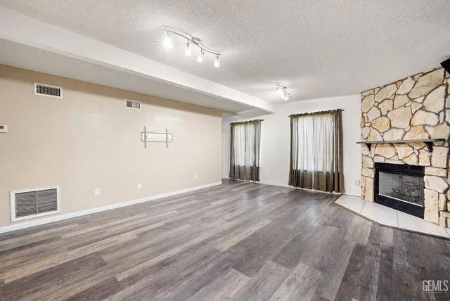 $310,000 | Undisclosed Address, Ridgecrest, CA 93555