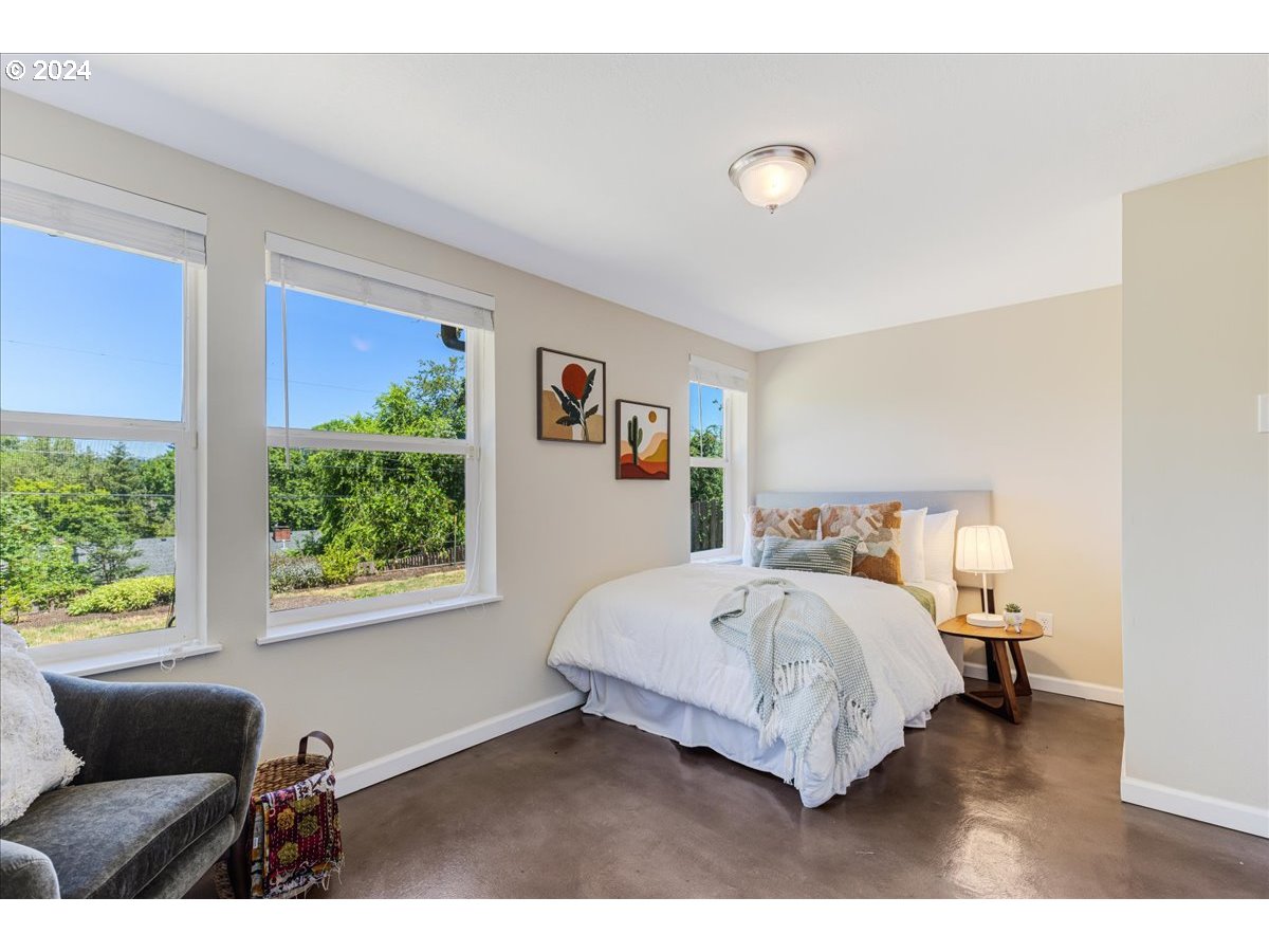 3345 Southwest Primrose Street Portland, OR 97219 - Photo 29 of 47 Gallery Image 29