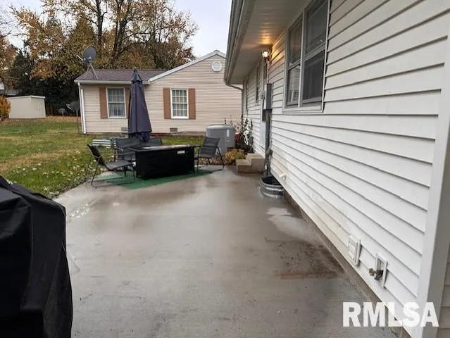 $157,500 | 1835 Cedar Street, Jacksonville, IL 62650