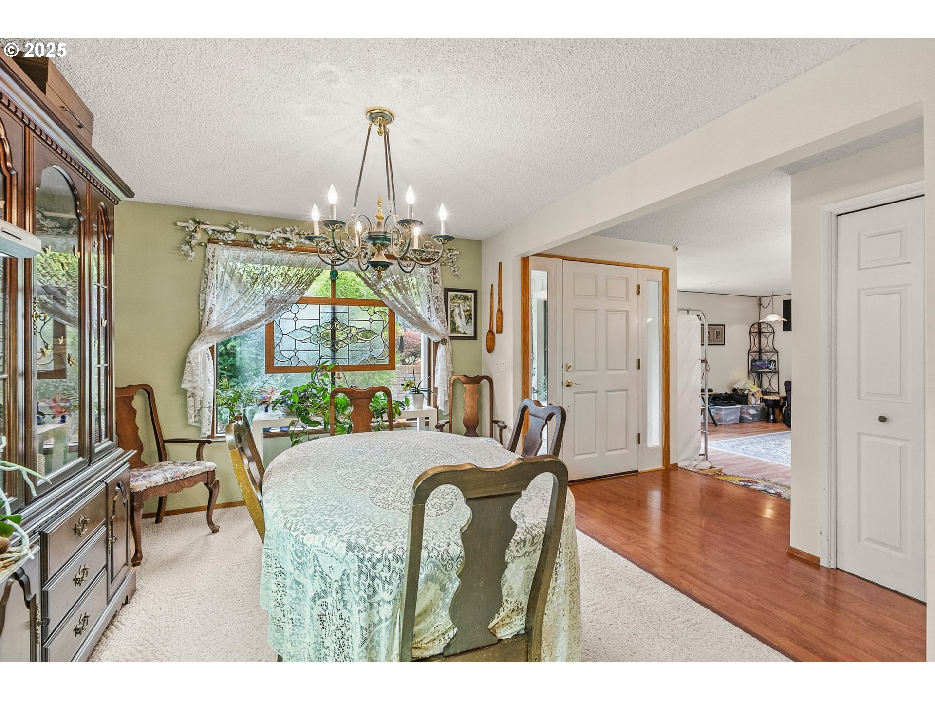 3515 Regent Avenue Eugene, OR 97401 - Photo 7 of 45 Exterior