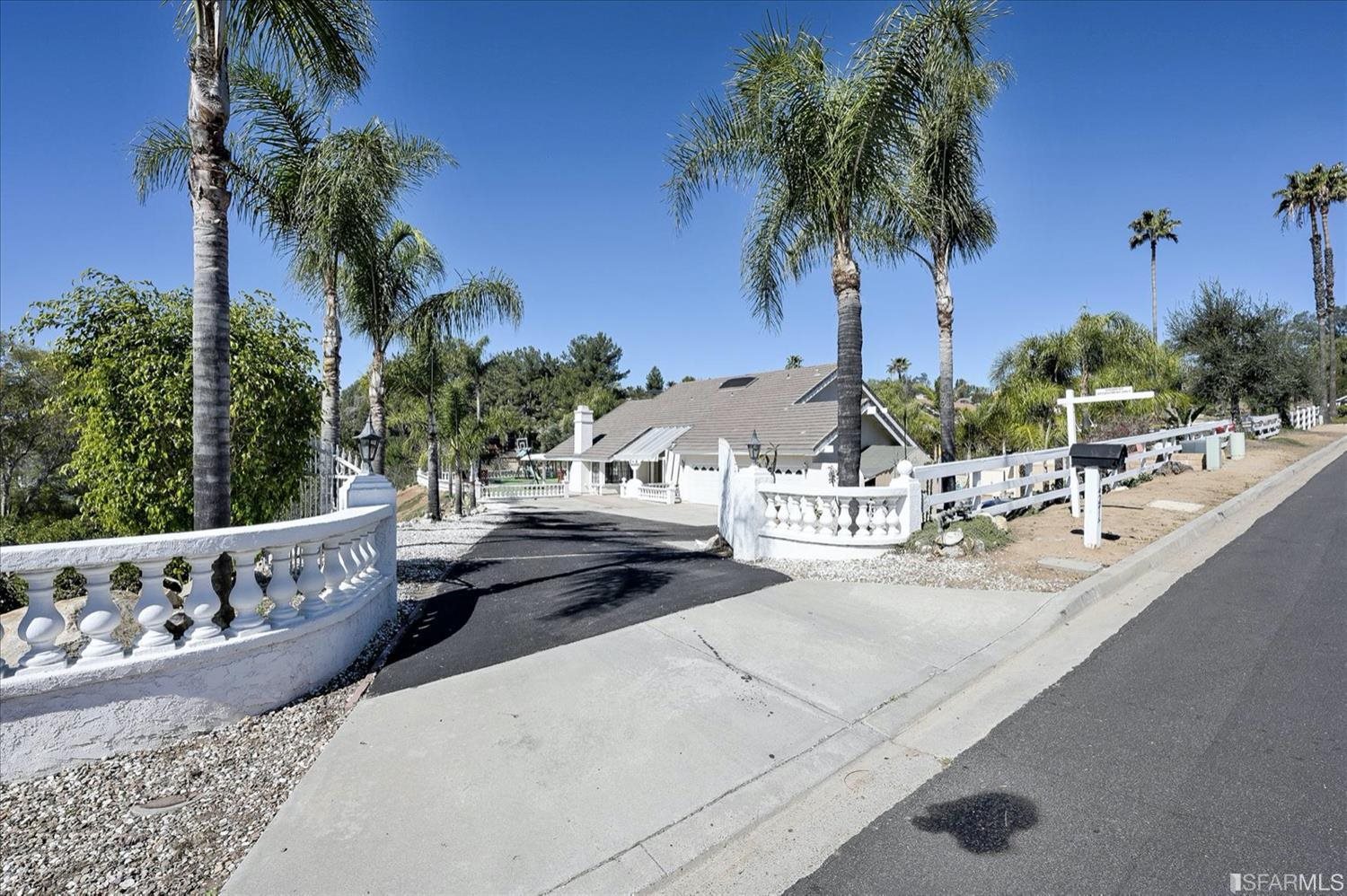 14274 Ipava Drive Poway, CA 92064 - Photo 12 of 43