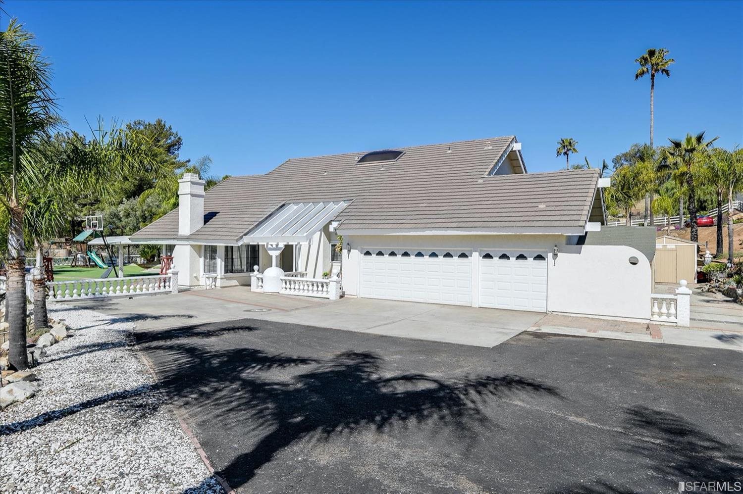 14274 Ipava Drive Poway, CA 92064 - Photo 13 of 43