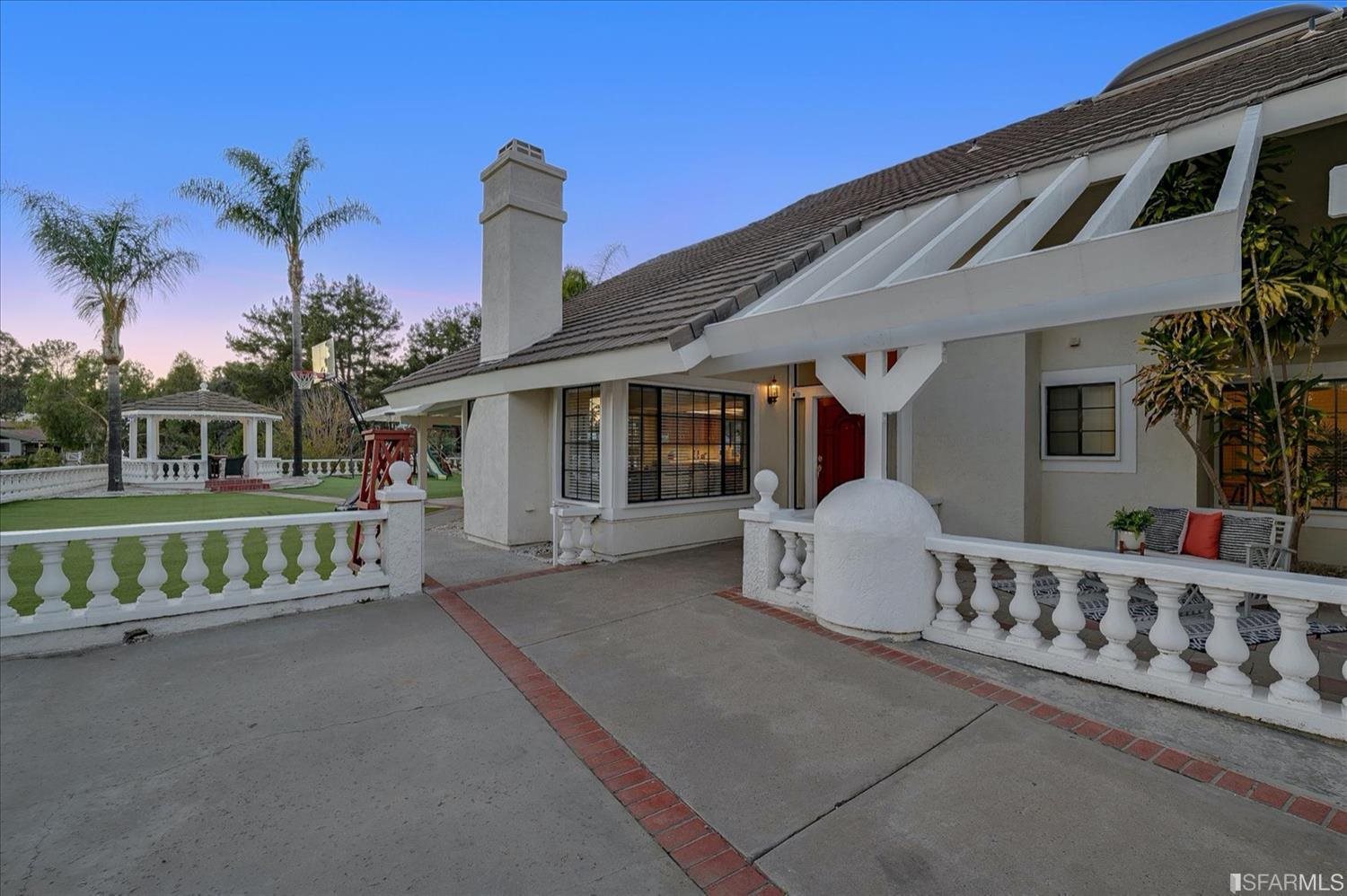 14274 Ipava Drive Poway, CA 92064 - Photo 3 of 43