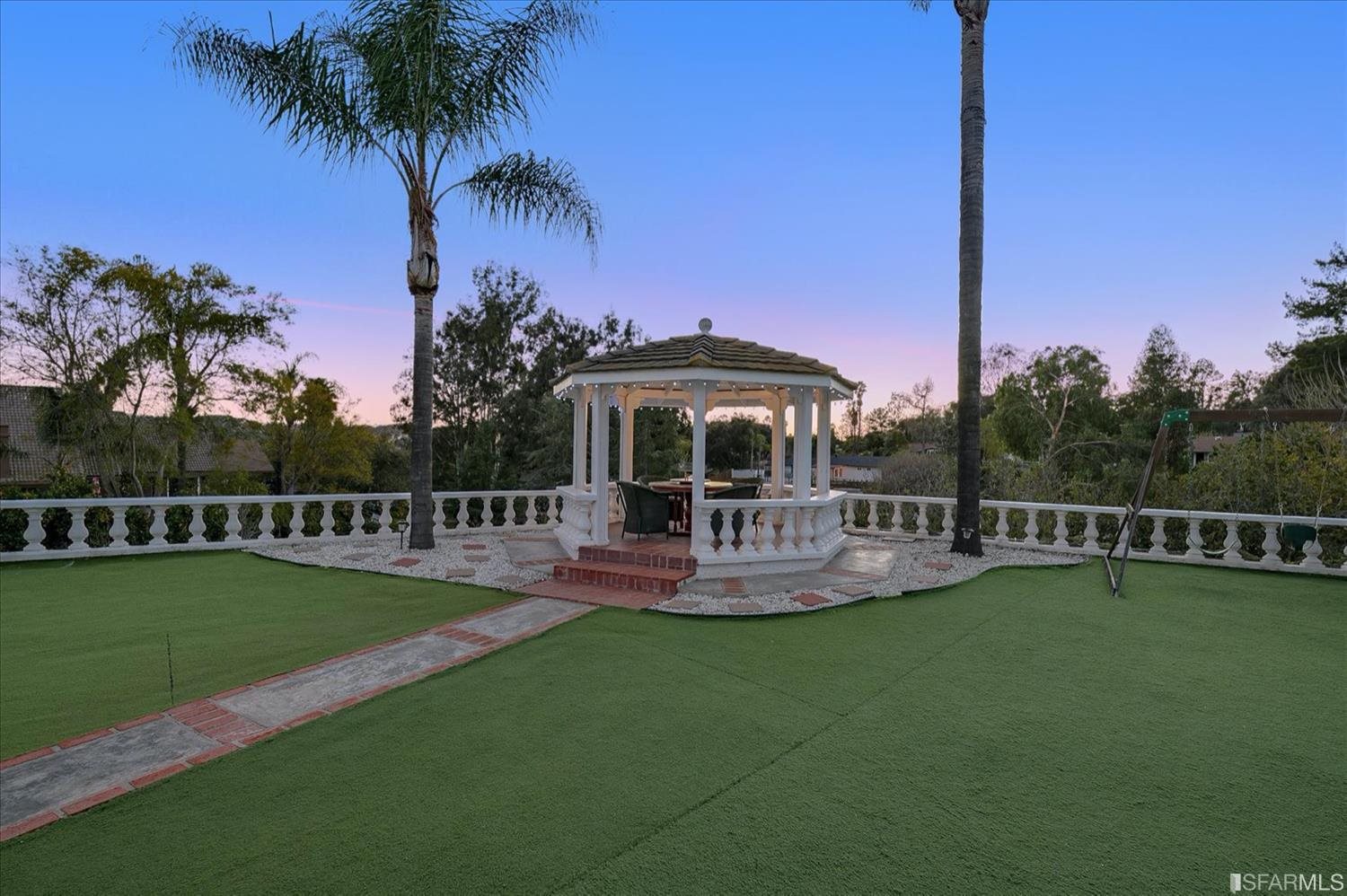 14274 Ipava Drive Poway, CA 92064 - Photo 5 of 43