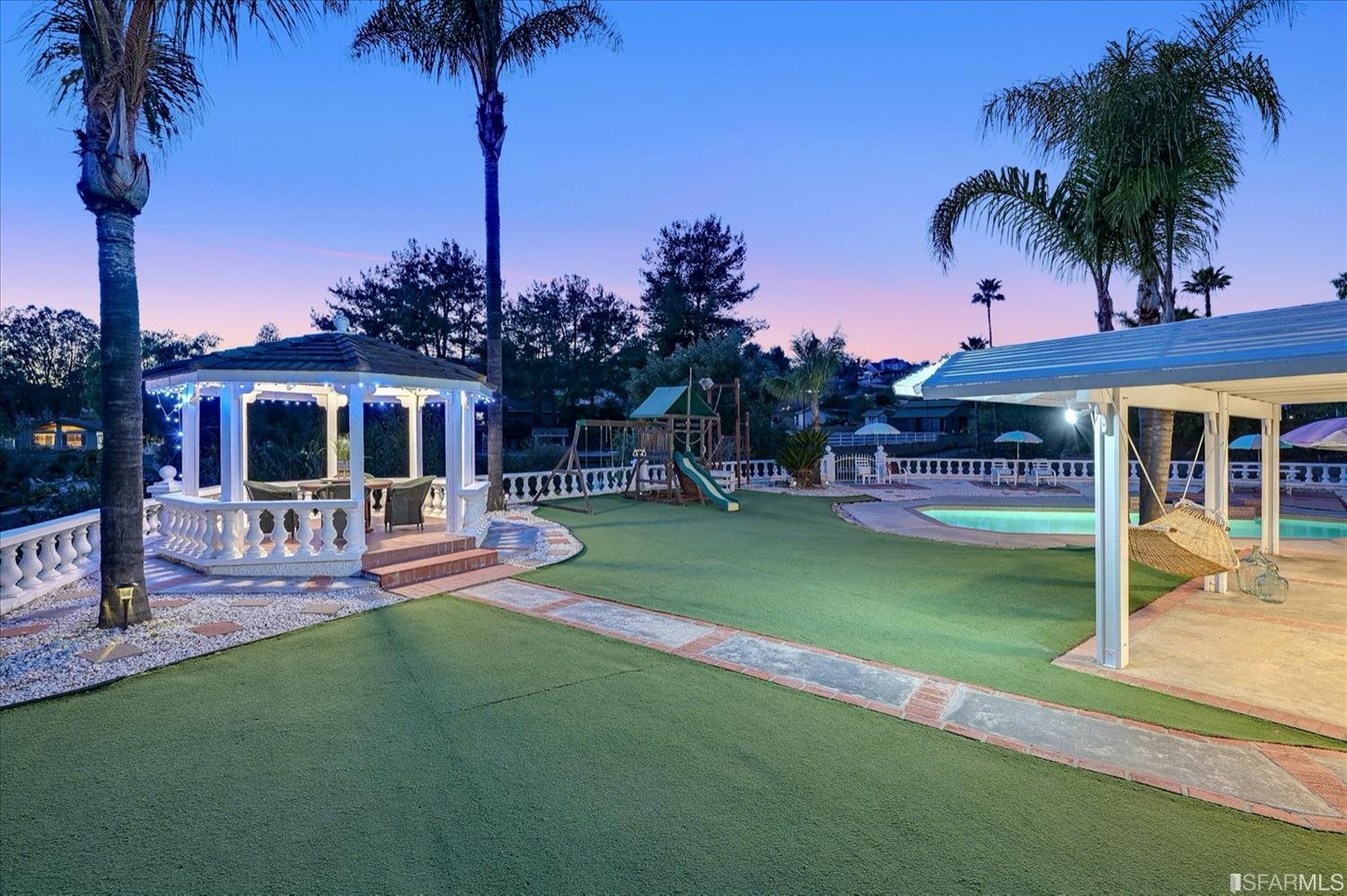 14274 Ipava Drive Poway, CA 92064 - Photo 8 of 43