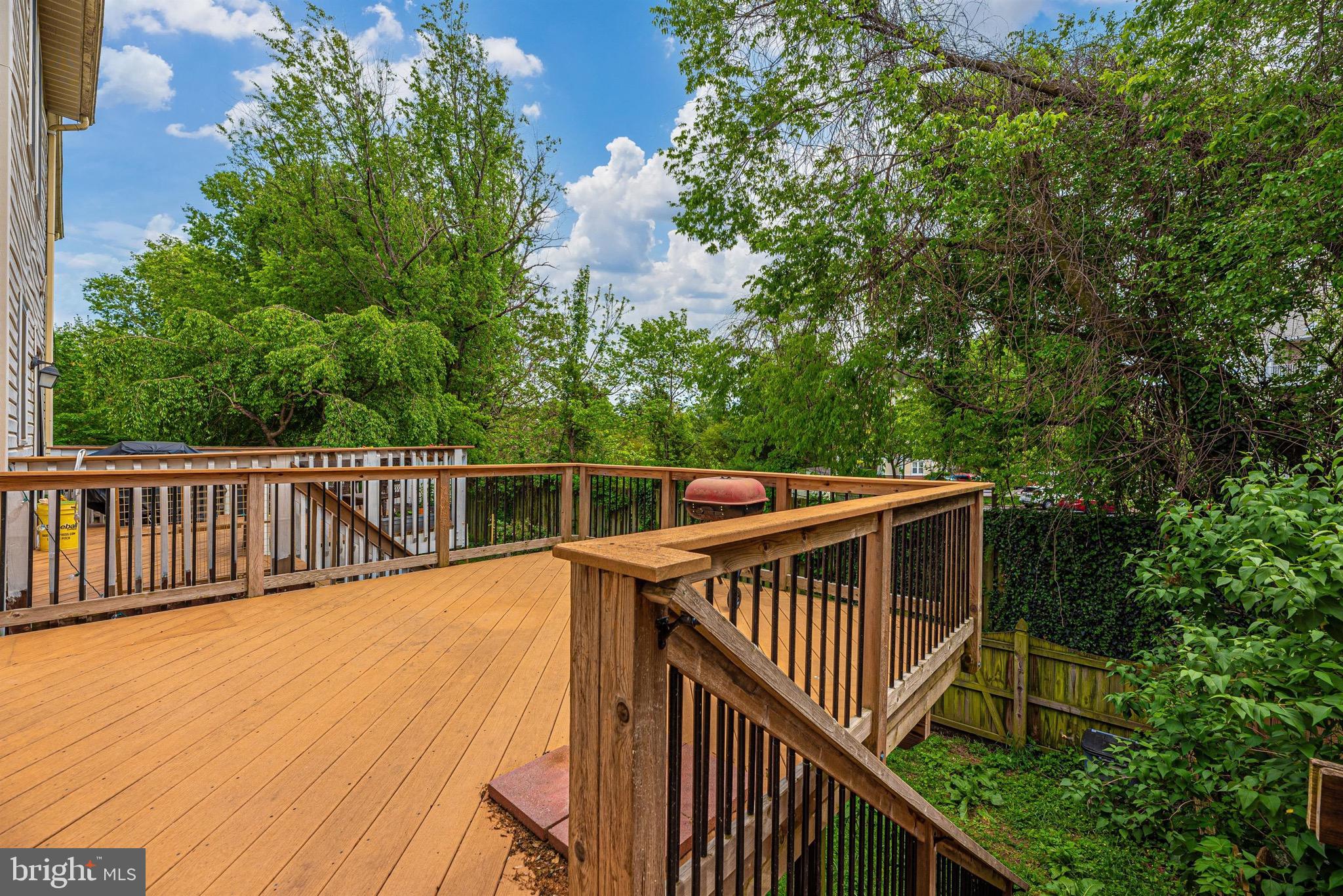 68 Victoria Square Frederick, MD 21702 - Photo 47 of 54 Deck