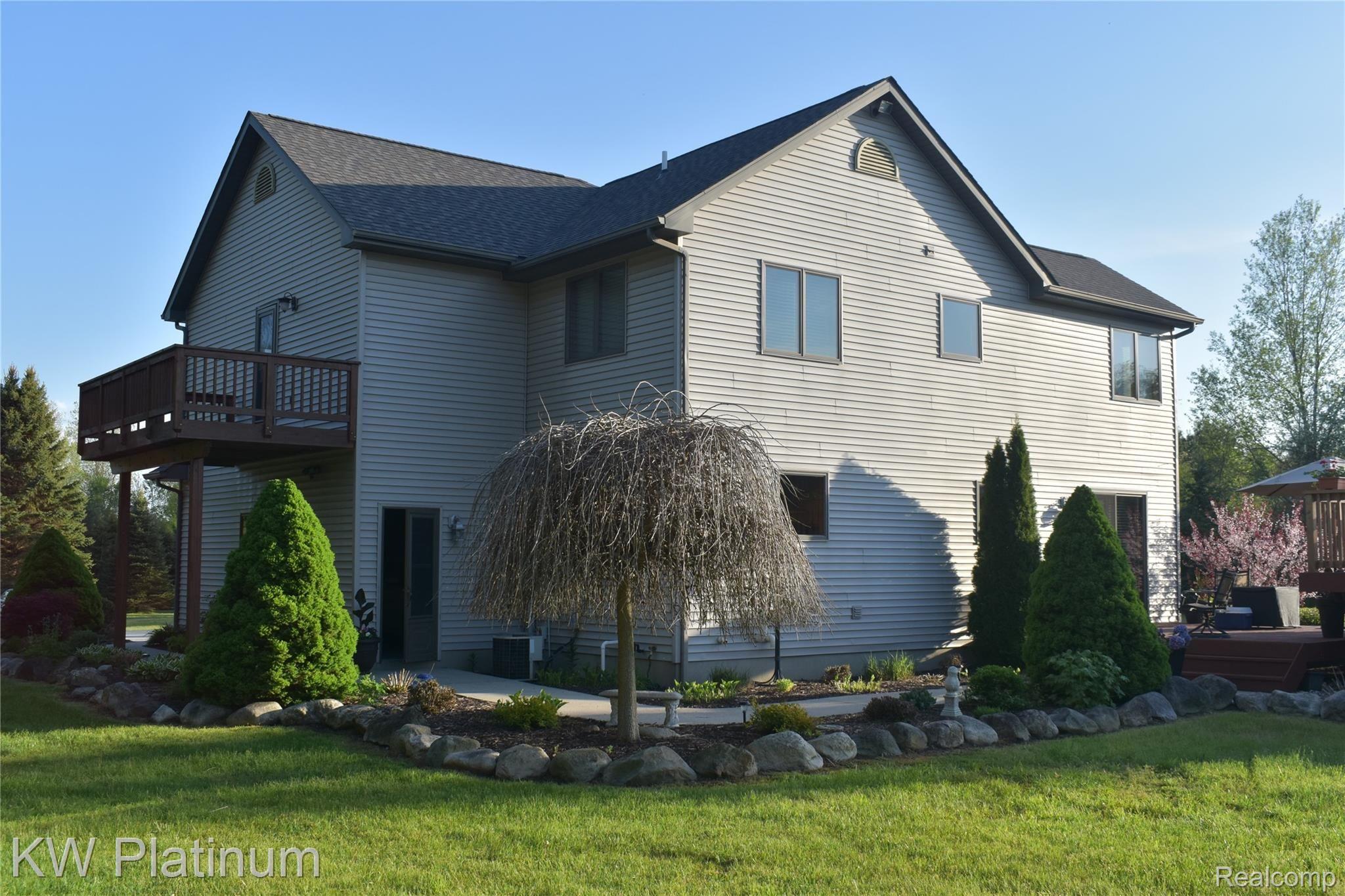 11364 Norman Road Yale, MI 48097 - Photo 5 of 48 DSC_0194.JPG