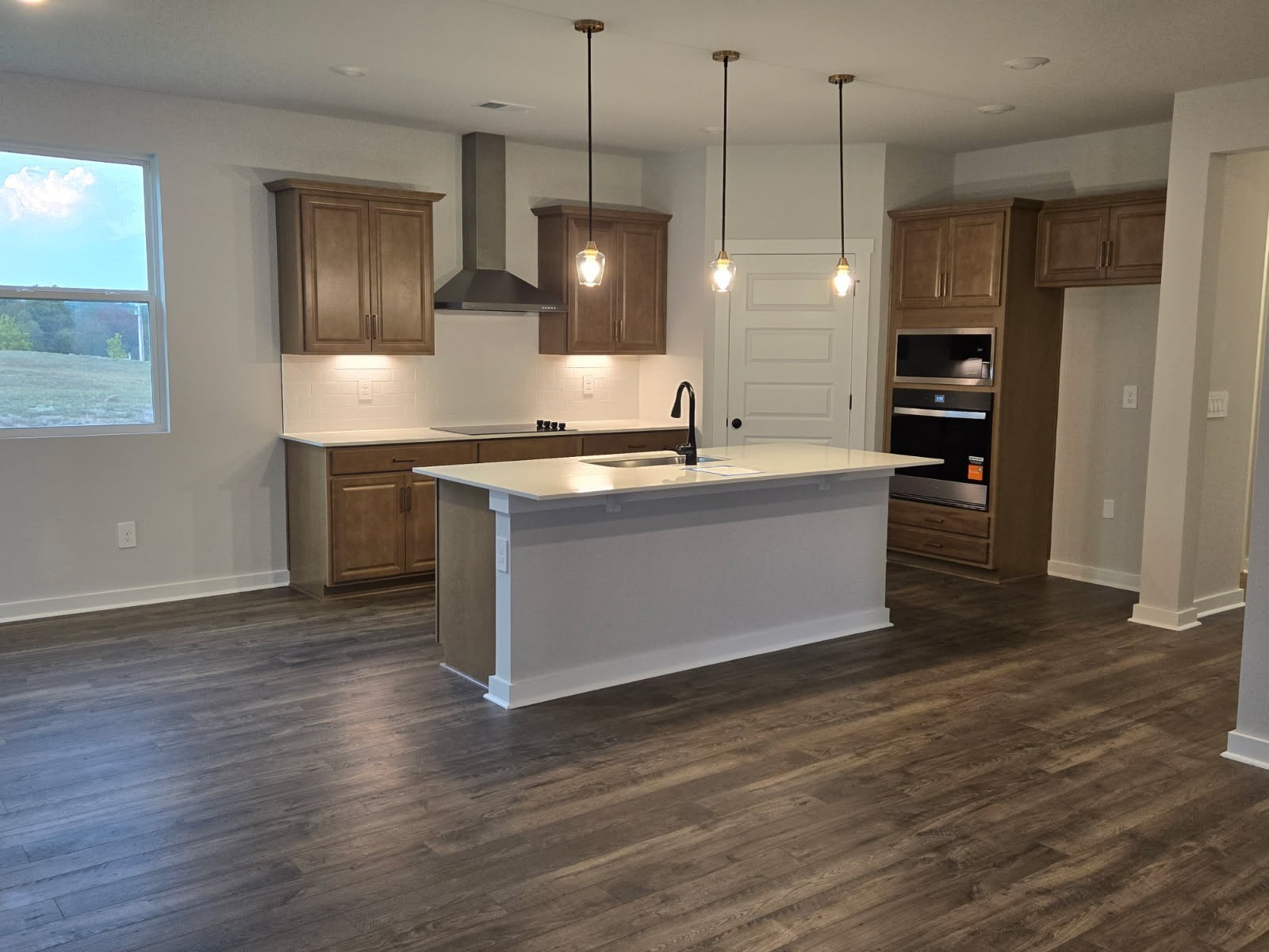 4023 Red Hawk Road Columbia, TN 38401 - Photo 6 of 27 Gallery Image 6