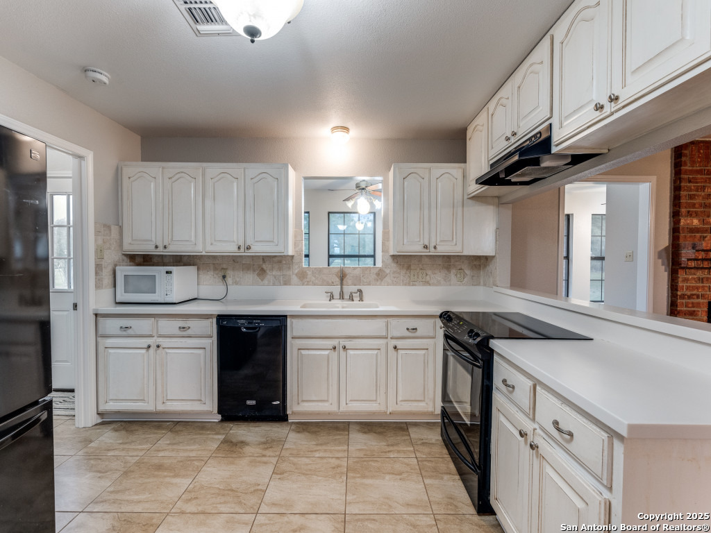 315 Simon Road Pleasanton, TX 78064 - Photo 20 of 37 Gallery Image 20