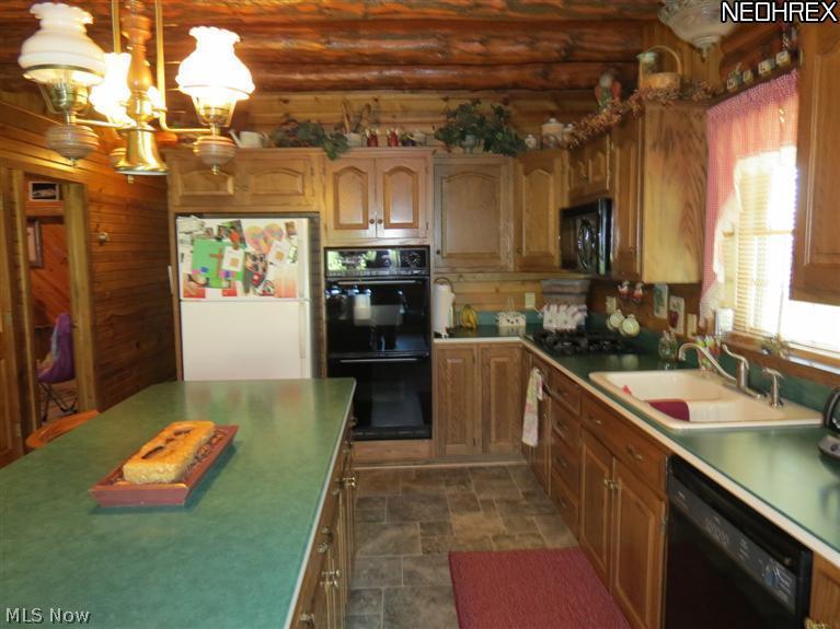 9460 Trail Bottom Road Northwest Dundee, OH 44624 - Photo 15 of 23 Gallery Image 15