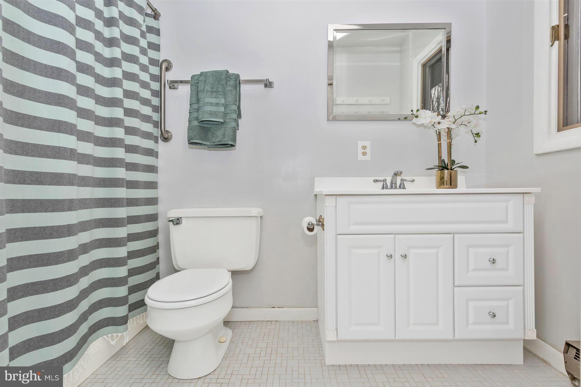7816 Marker Road Middletown, MD 21769 - Photo 20 of 30 Bath