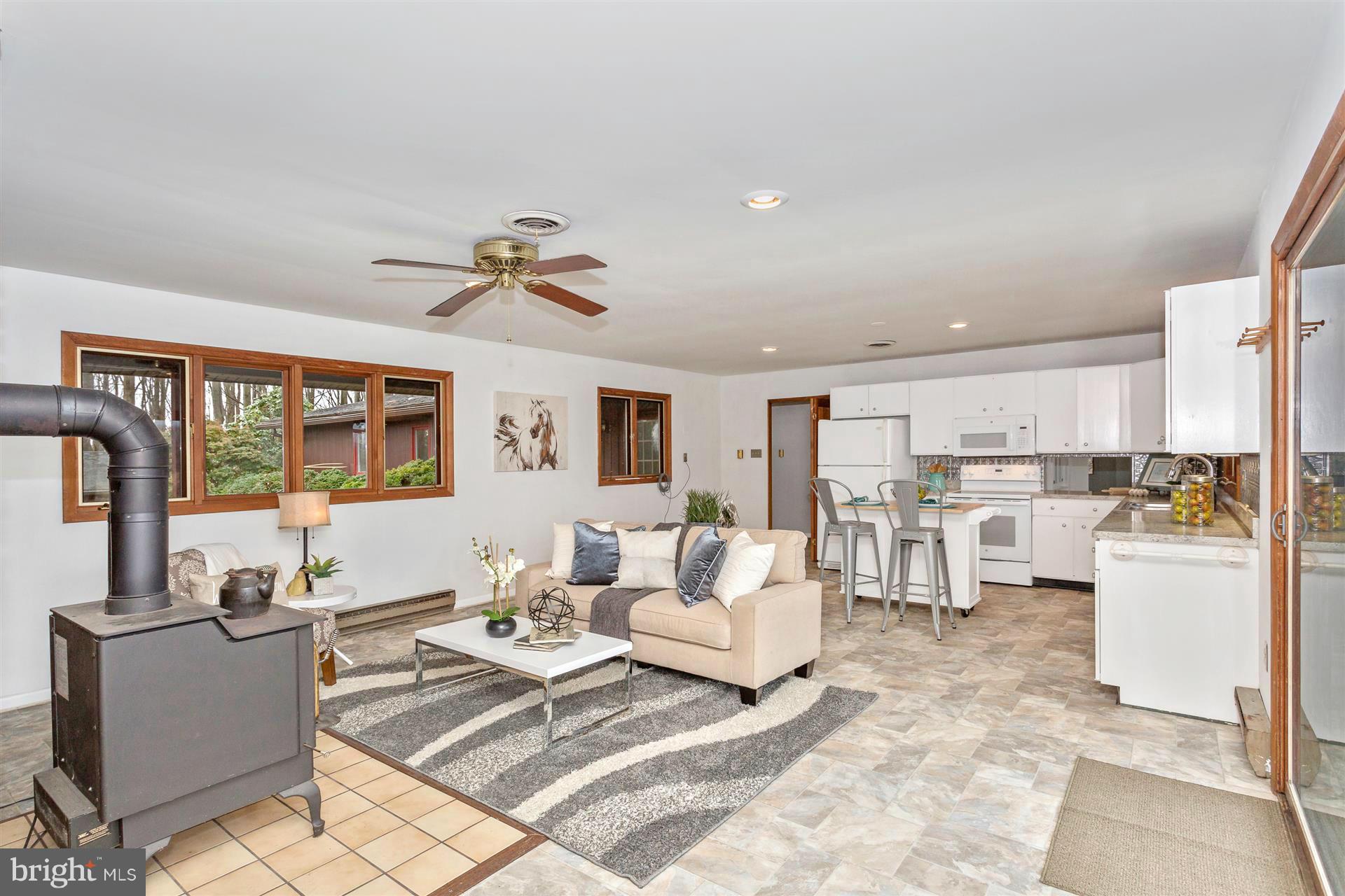 7816 Marker Road Middletown, MD 21769 - Photo 7 of 30 Interior (General)