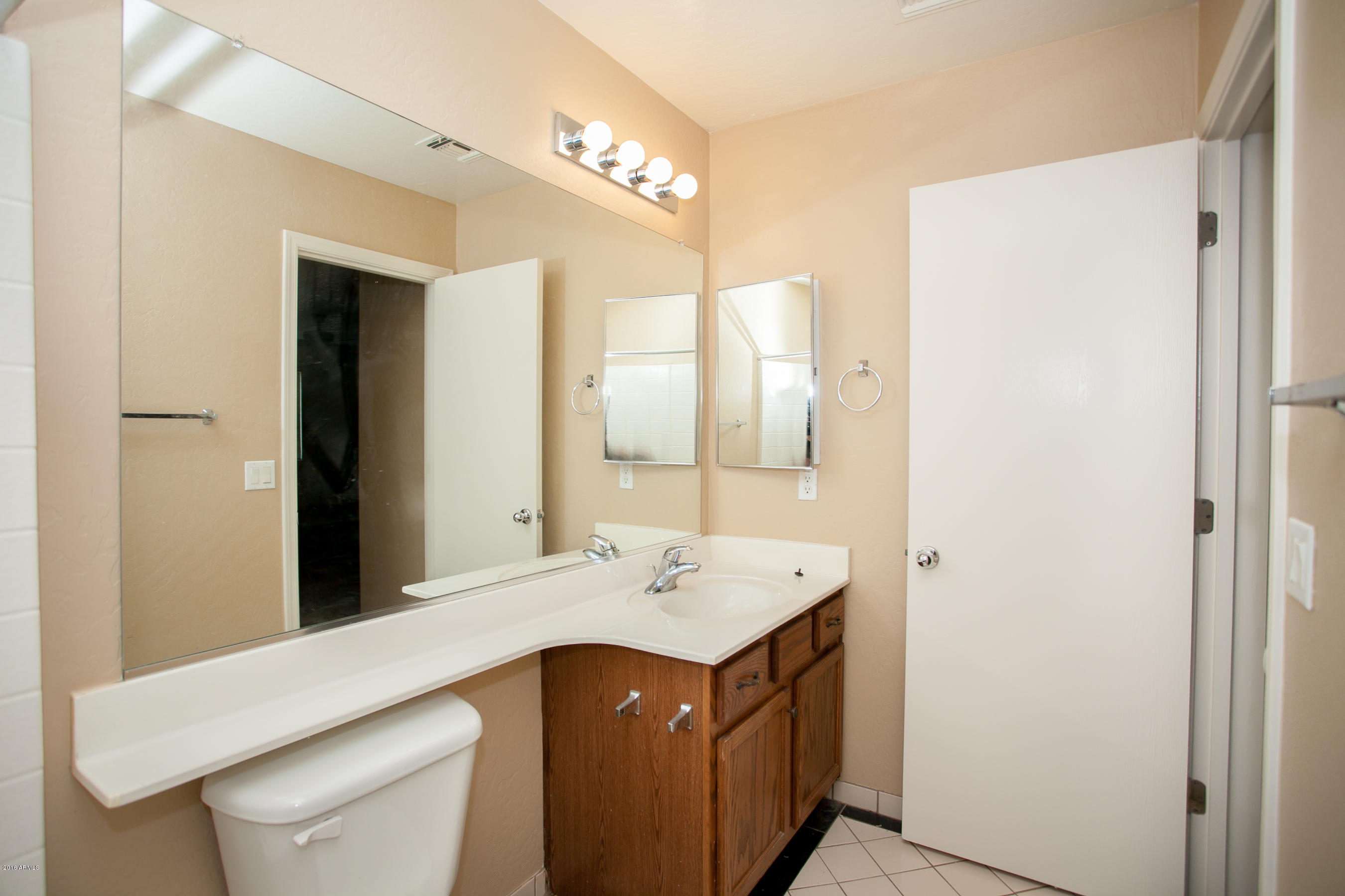 9812 West Heber Road Tolleson, AZ 85353 - Photo 17 of 34 Heber-24