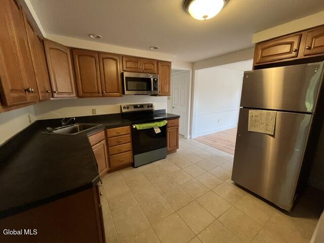 134 Osborne Road Colonie, NY 12205 - Photo 14 of 45 IMG_3531