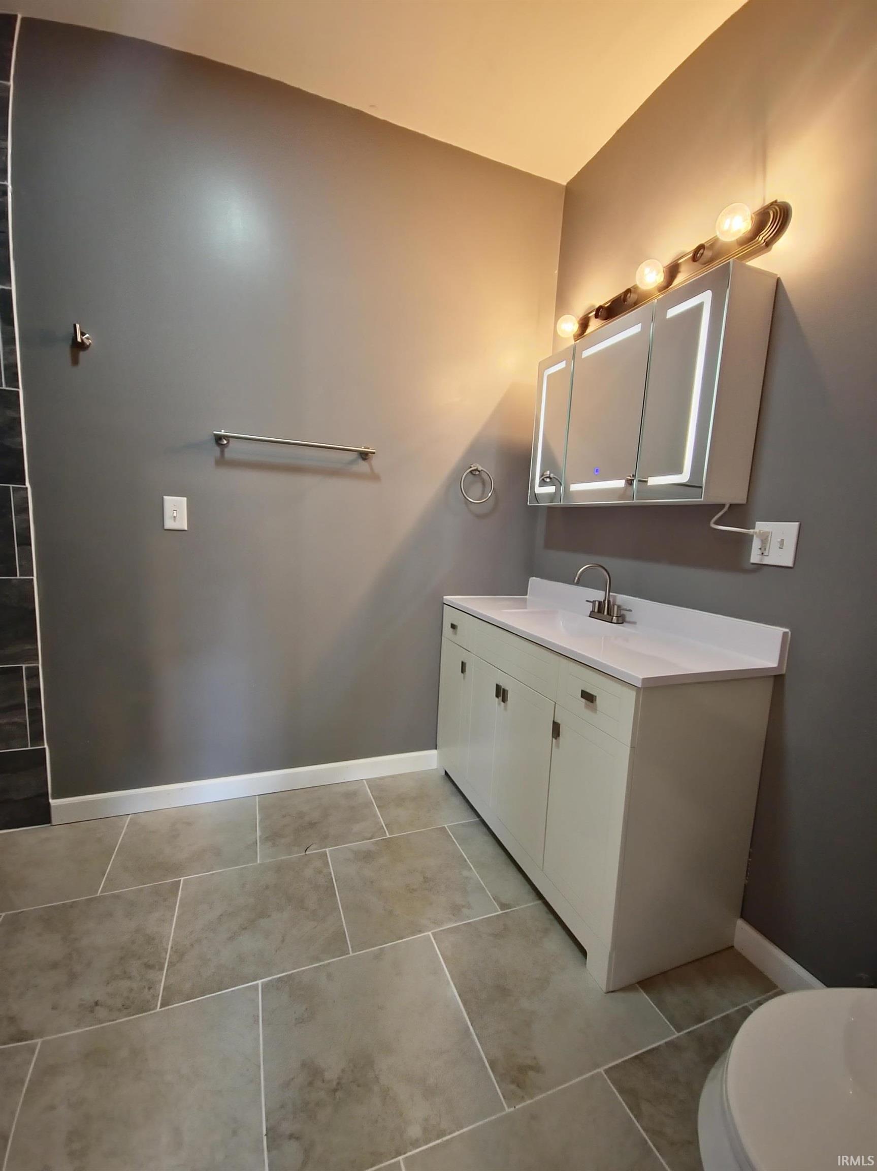 415 East 3rd Street Peru, IN 46970 - Photo 8 of 18
