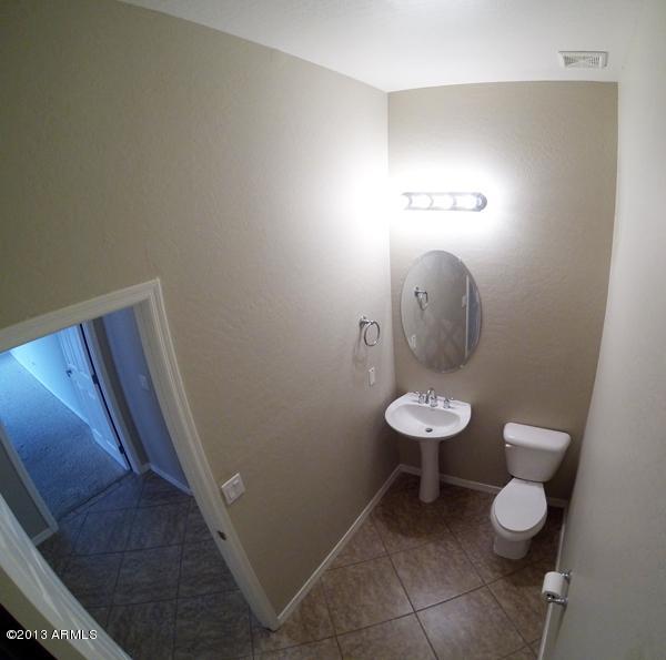 3141 East Blue Ridge Way Gilbert, AZ 85298 - Photo 10 of 34 PowderRoom