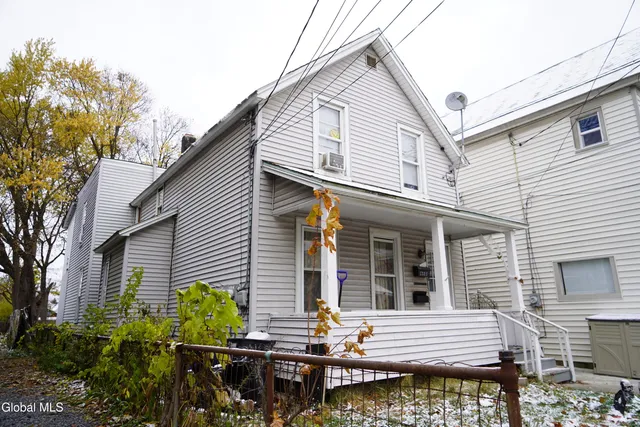 $239,888 | 1325 6th Avenue, Schenectady, NY 12303