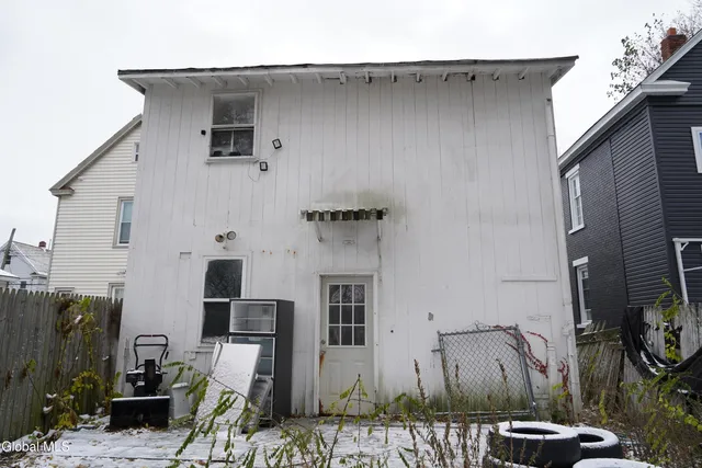 $239,888 | 1325 6th Avenue, Schenectady, NY 12303