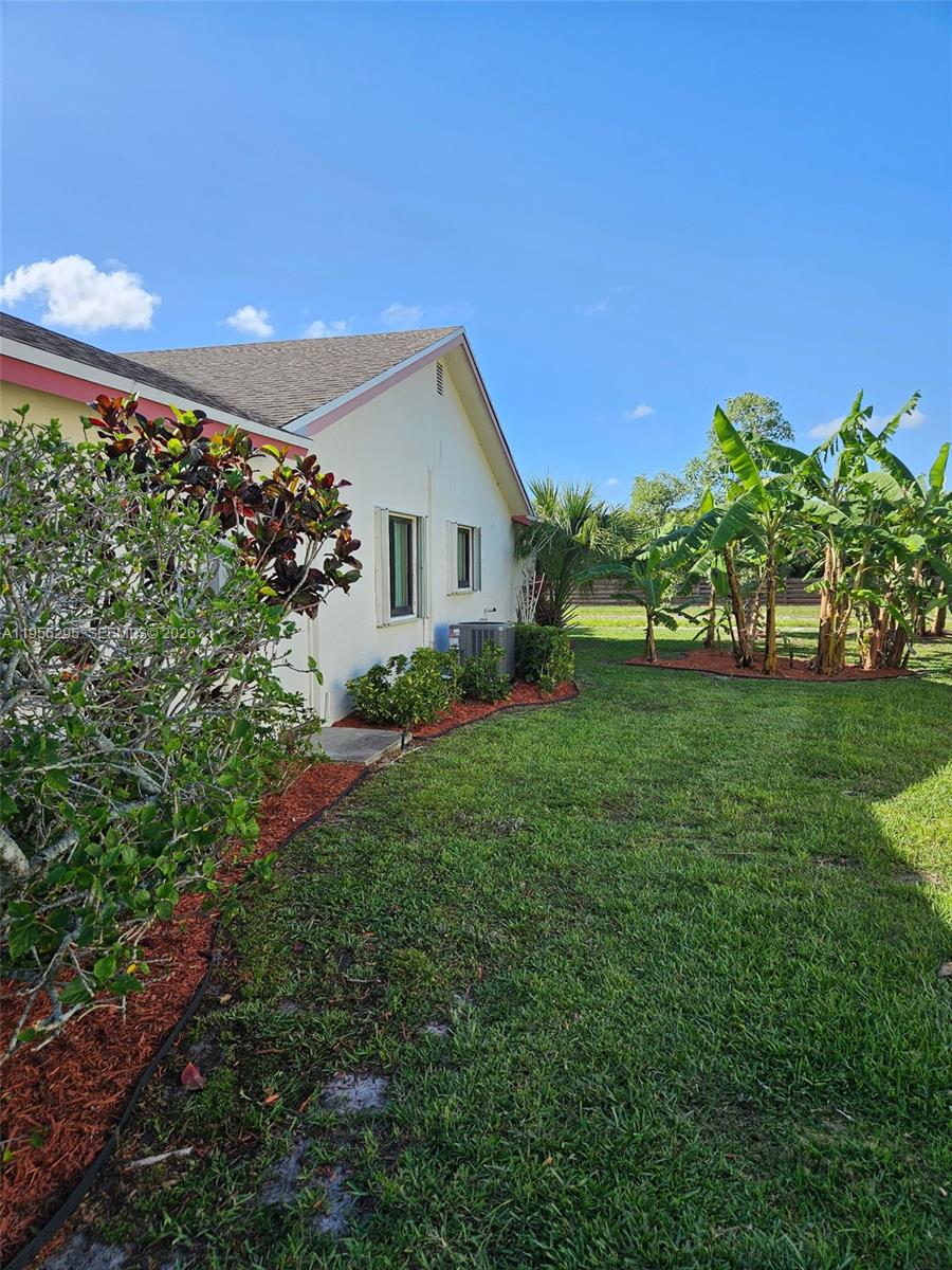 10301 Greenbriar Court Boca Raton, FL 33498 - Photo 5 of 56