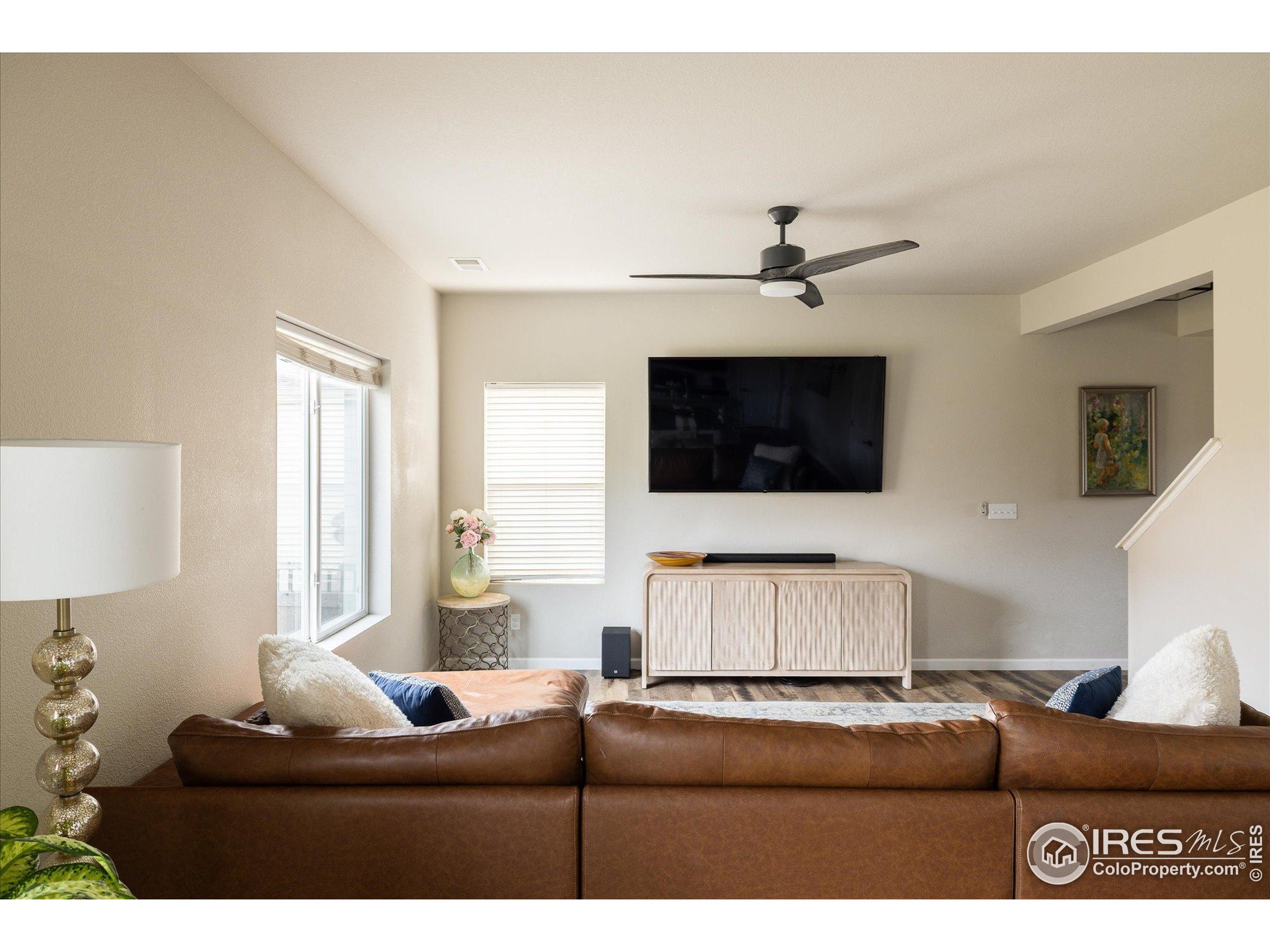 6120 Black Mesa Road Frederick, CO 80516 - Photo 7 of 34