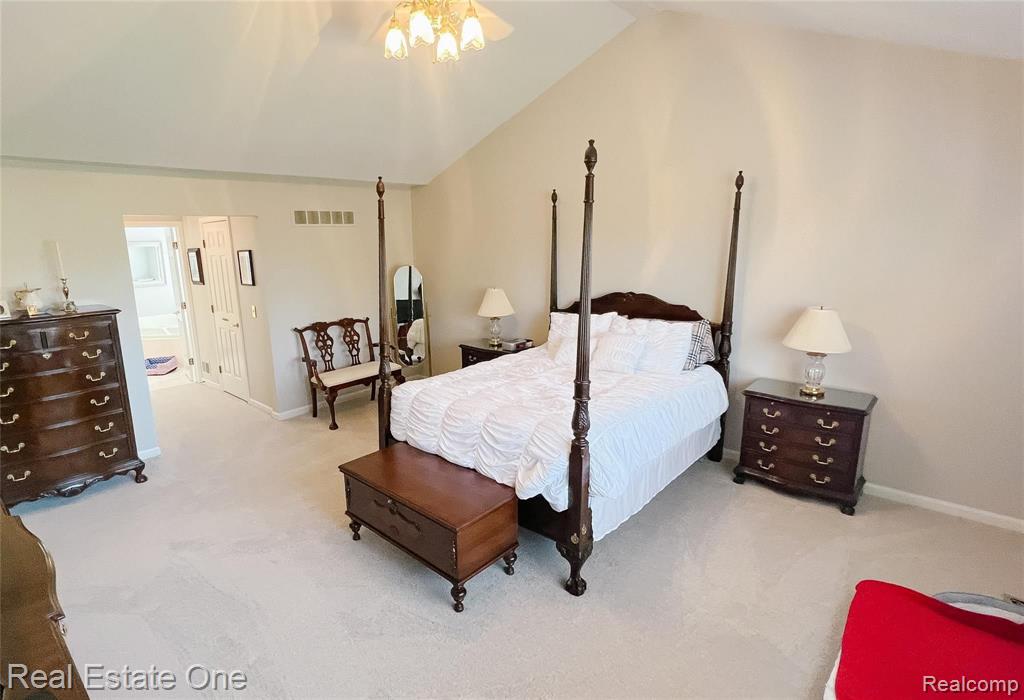 2014 Mapleridge Road Rochester Hills, MI 48309 - Photo 29 of 53