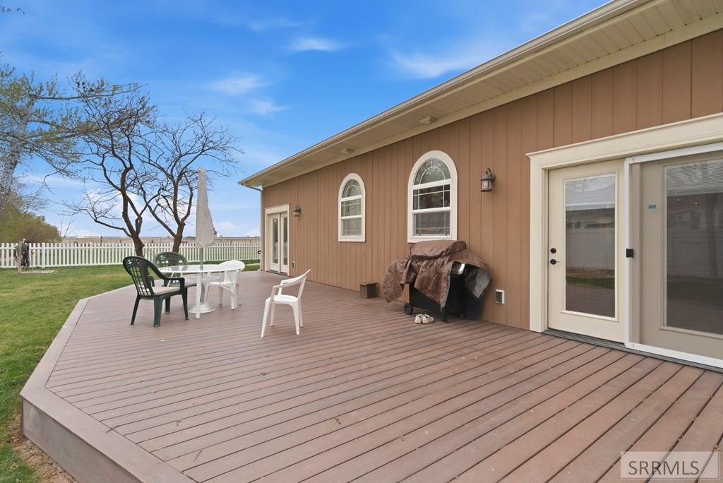 5934 South 45th Road West Idaho Falls, ID 83402 - Photo 26 of 42