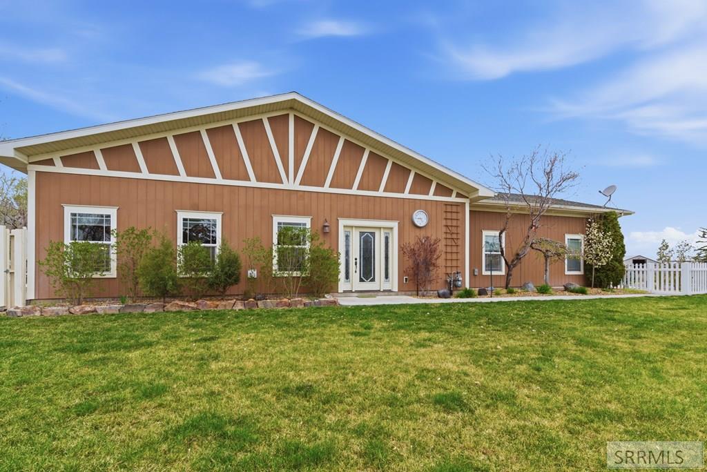 5934 South 45th Road West Idaho Falls, ID 83402 - Photo 27 of 42