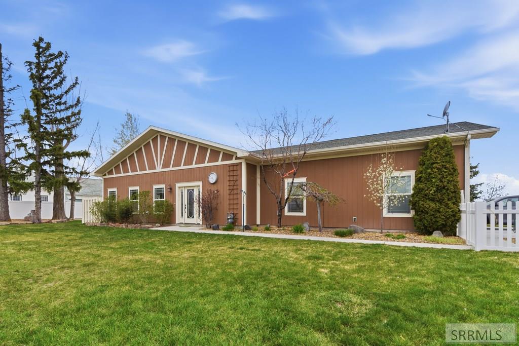 5934 South 45th Road West Idaho Falls, ID 83402 - Photo 28 of 42