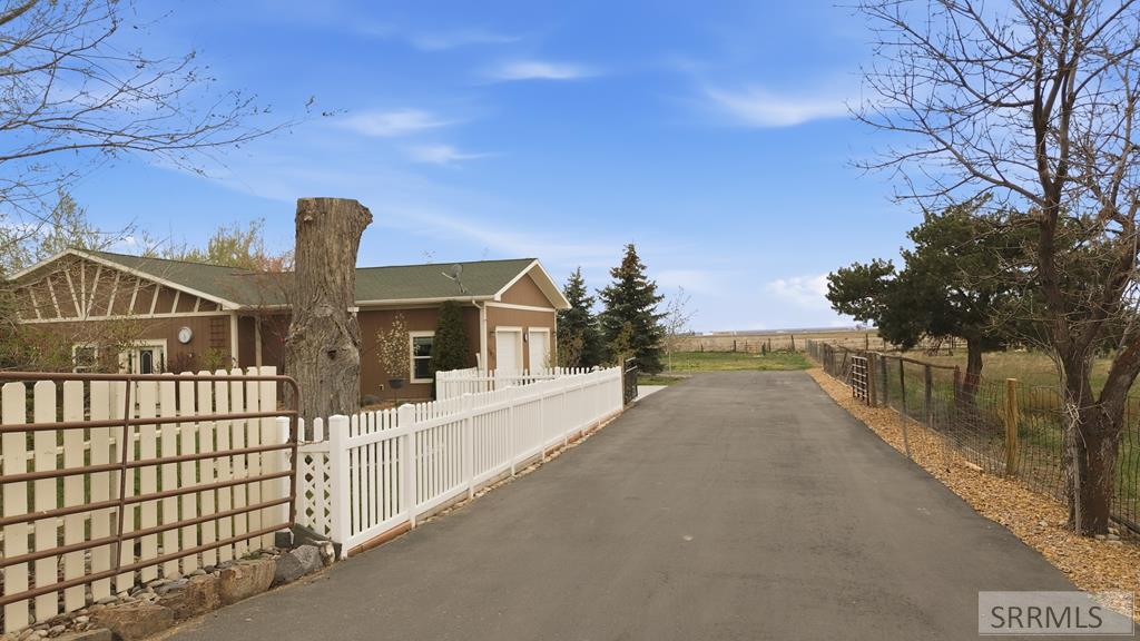 5934 South 45th Road West Idaho Falls, ID 83402 - Photo 31 of 42