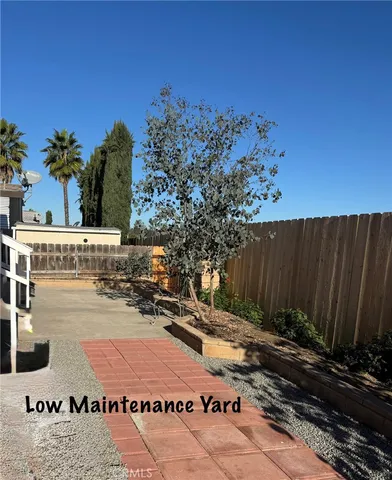 a view of outdoor space